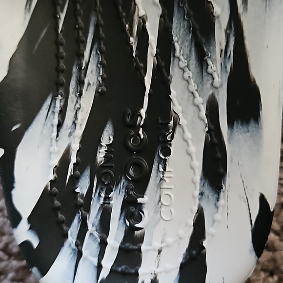 CROCS Marbled Tie Dyed Slides Sandals - Picture 8 of 9